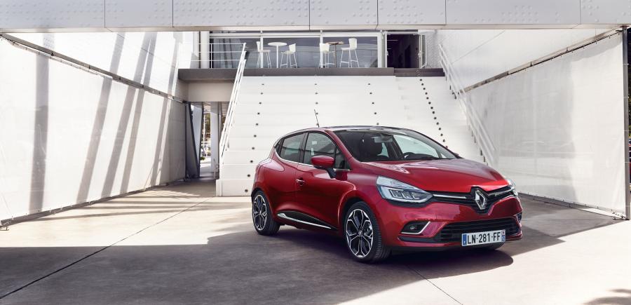  Renault Clio 2016 года  (фото 69 из 80)